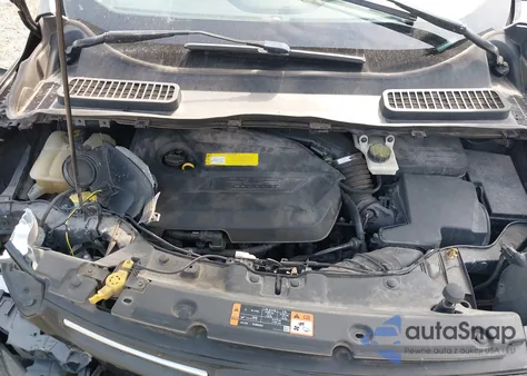 2015 Ford Escape Se z USA, uszkodzony, nr VIN 1FMCU9GX6FUB97360